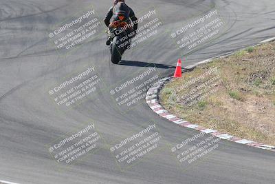 media/Apr-20-2025-AHRMA (Sun) [[393a79c373]]/Race/Group 11 early race/Turn 4b/